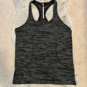 Women's Lululemon Peloton tank